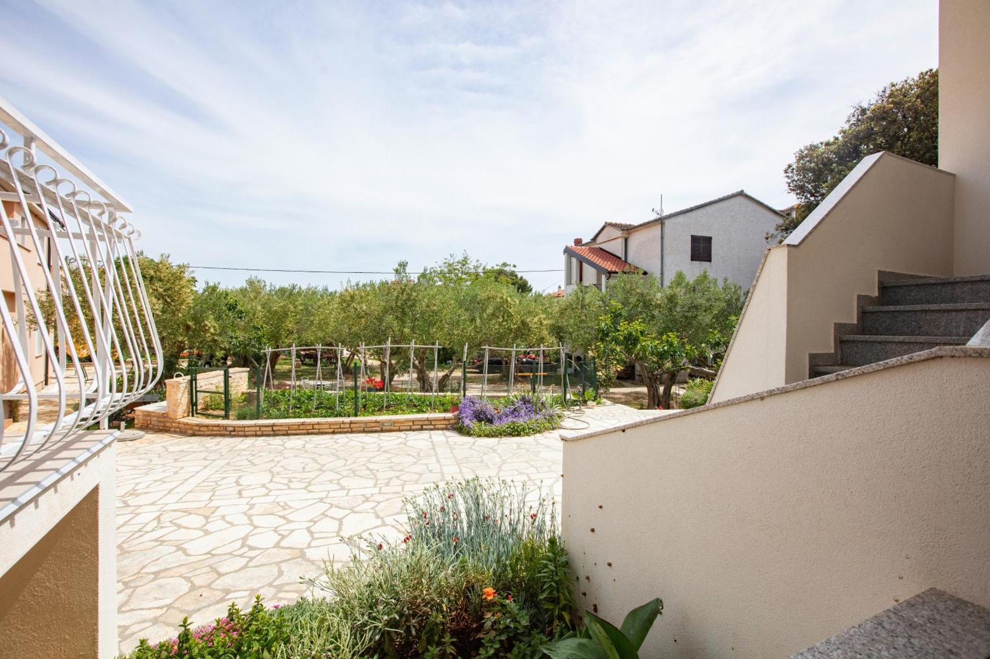 Apartments With A Parking Space Pakostane, Biograd - 22375 エクステリア 写真