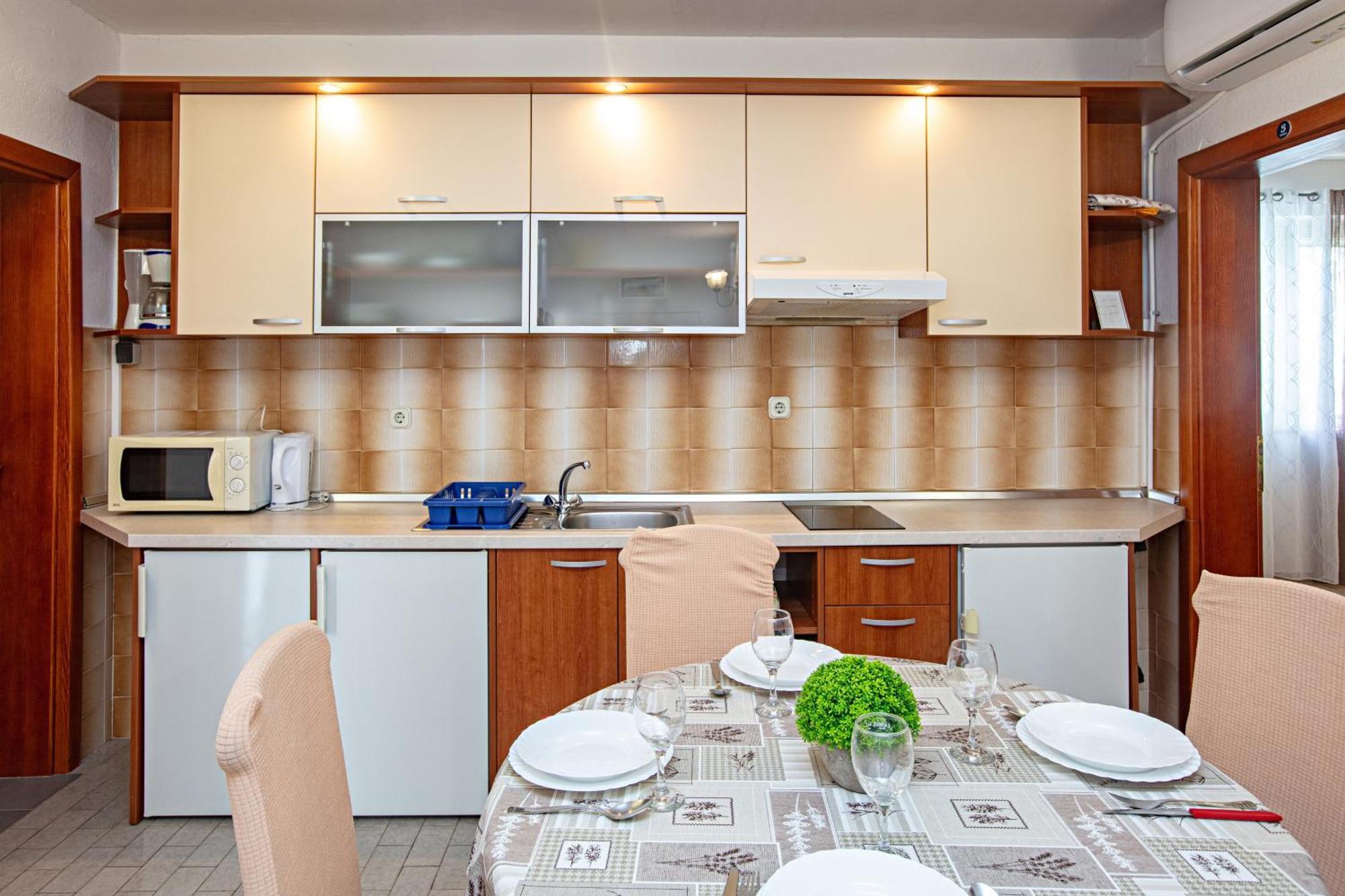 Apartments With A Parking Space Pakostane, Biograd - 22375 部屋 写真