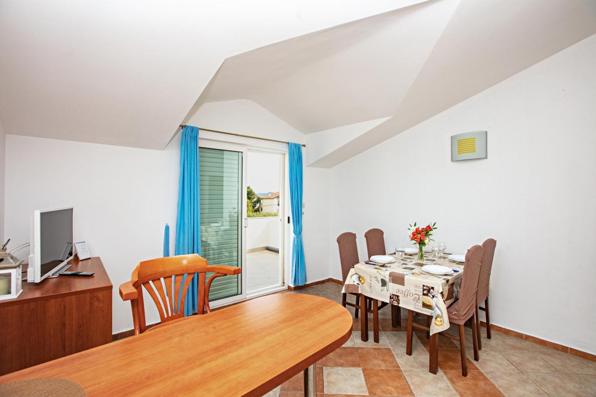 Apartments With A Parking Space Pakostane, Biograd - 22375 部屋 写真